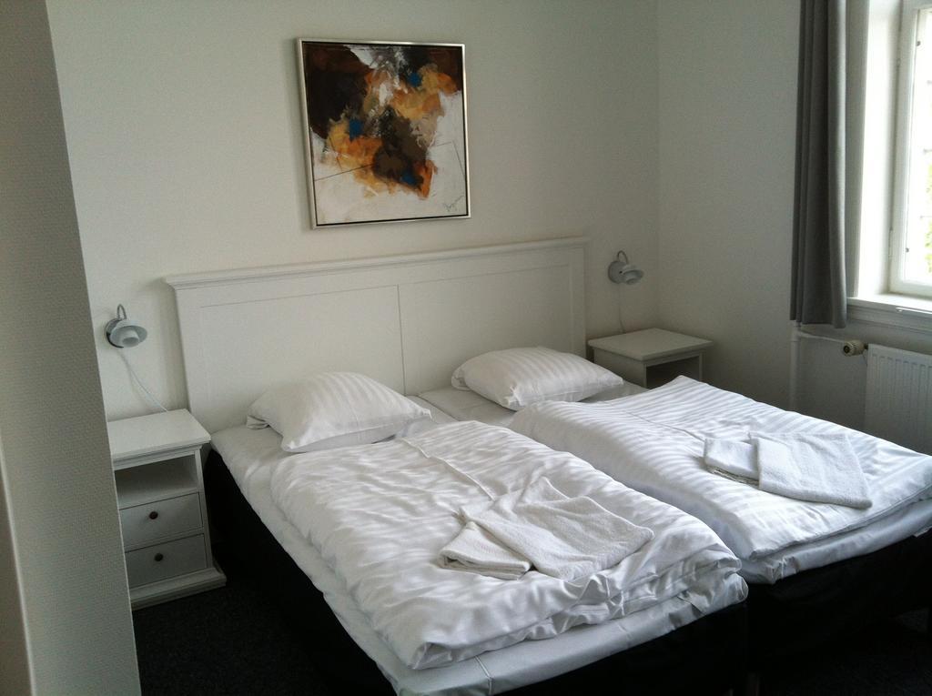 Hotel Posthuzed Rønne Zimmer foto